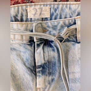 27” Free People high waisted jeans
